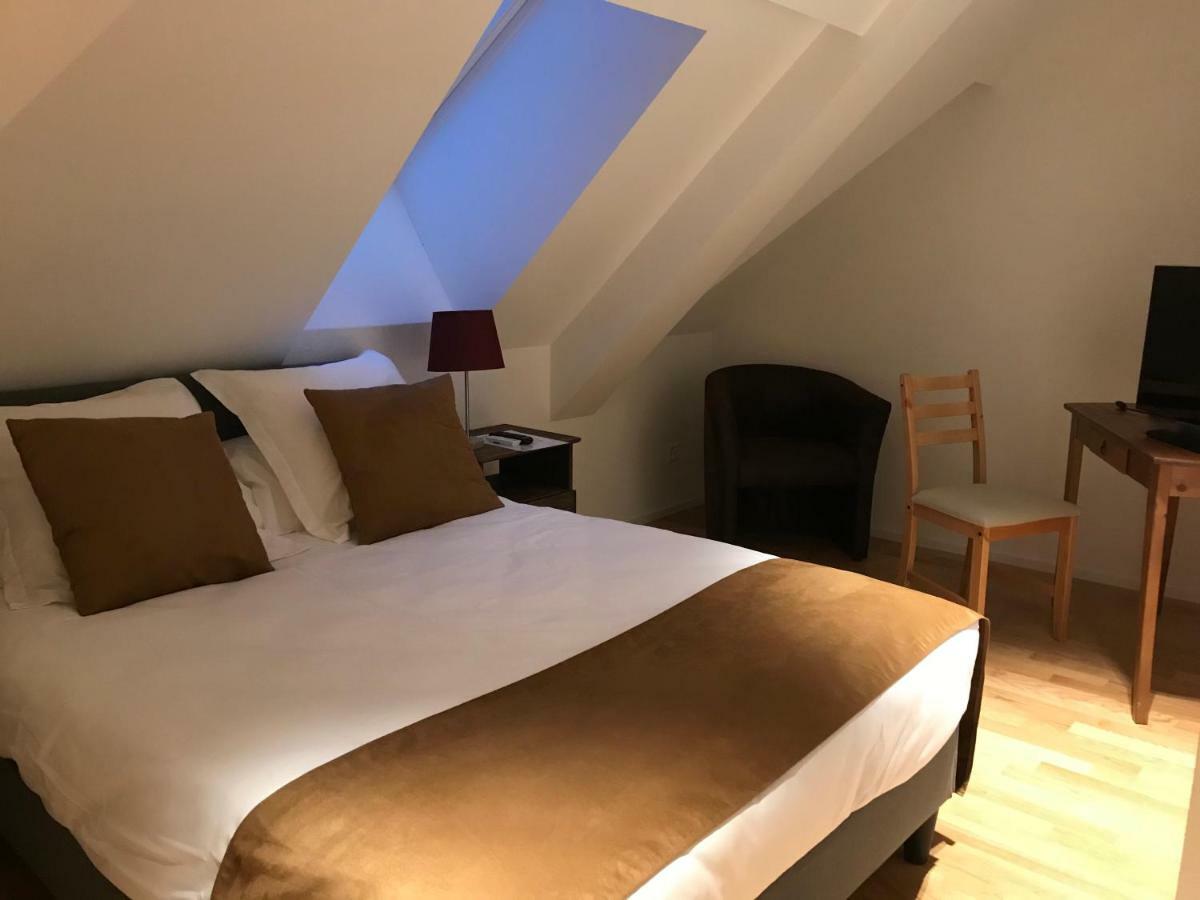 L'Auberge De Mezieres エクステリア 写真