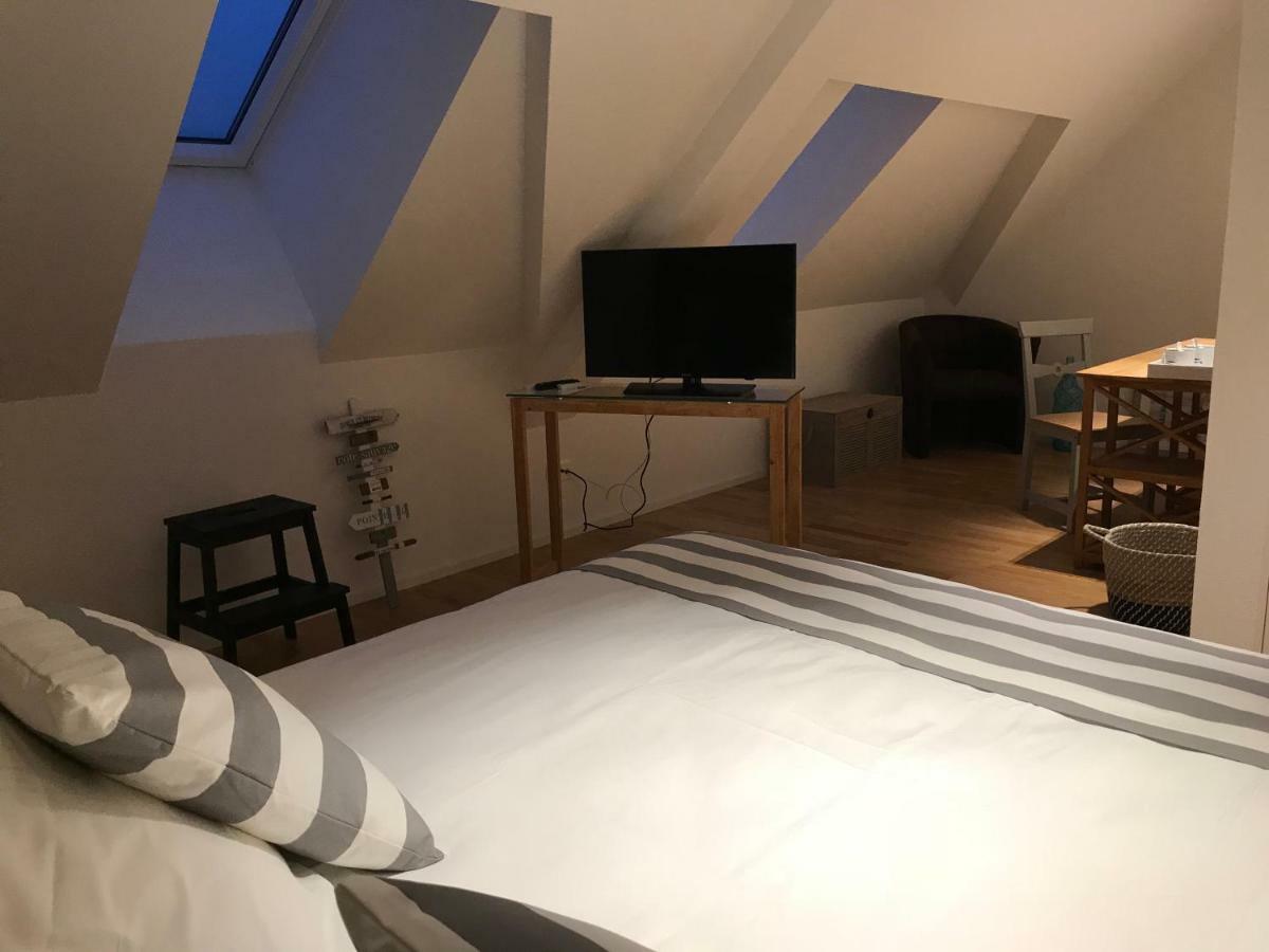 L'Auberge De Mezieres エクステリア 写真